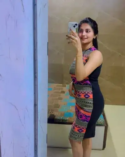 Escort Manvi